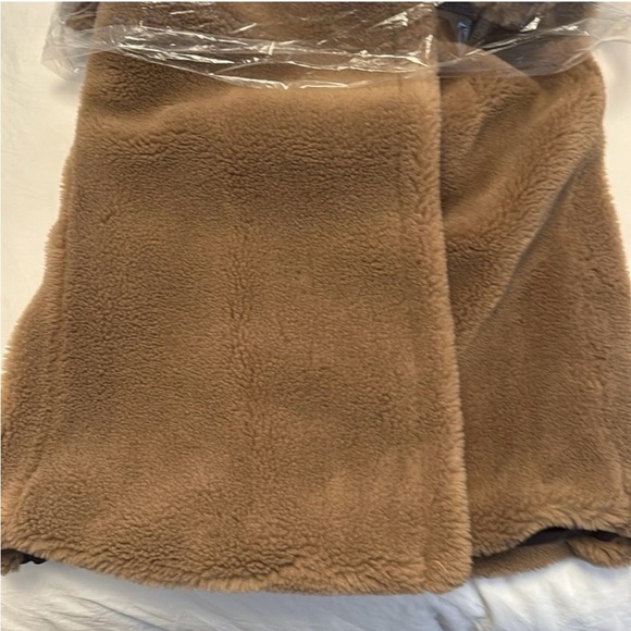 NWT Mango Max Lapels Faux-Fur Coat - Picture 6 of 8